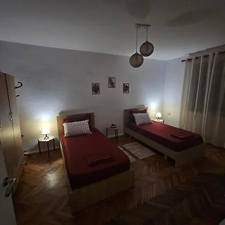 Arlo Nest Apartment